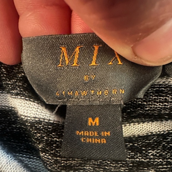 🖤 Mix by 41 Hawthorn Striped Knit Hoodie Tunic | Size M - Picture 6 of 7